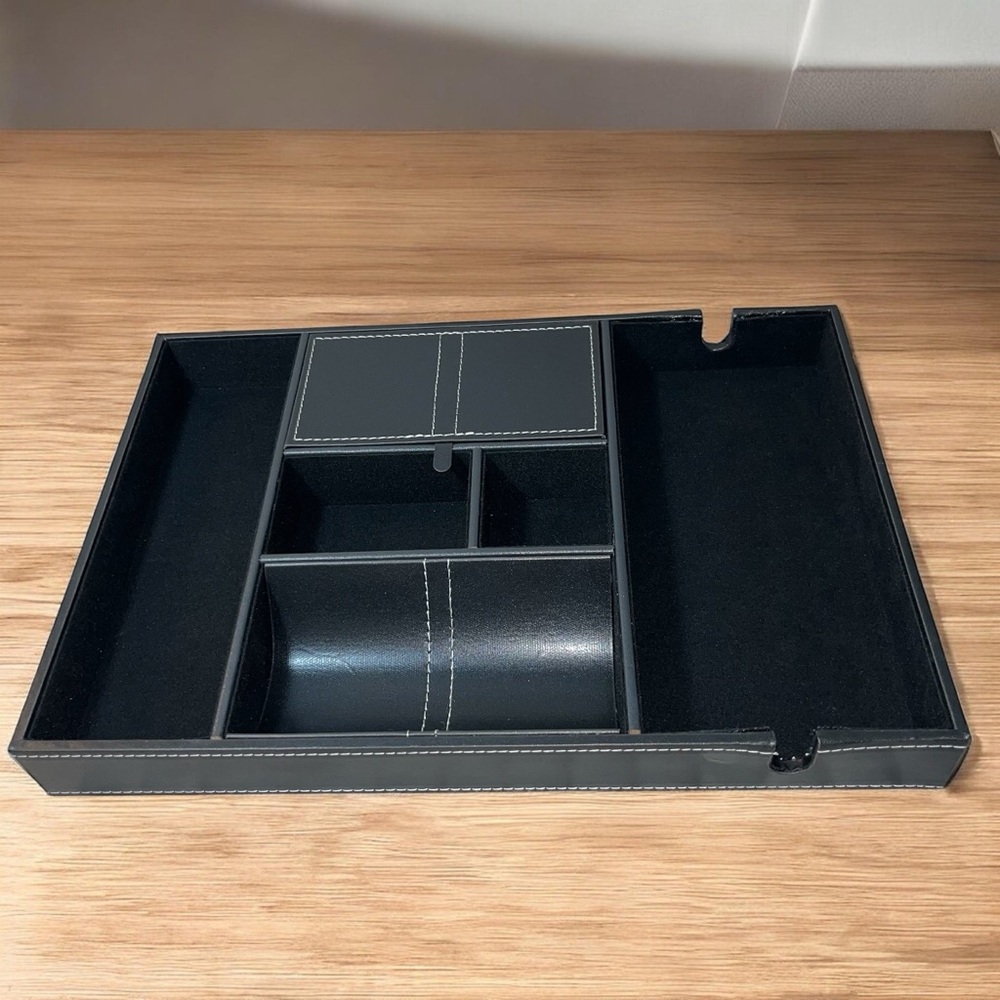Valet Tray Men’s  Nightstand Entry Jewelry Organizer Faux Leather & Velvet NEW